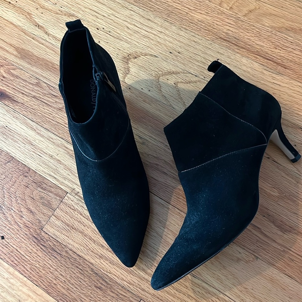 Donald Pliner suede booties